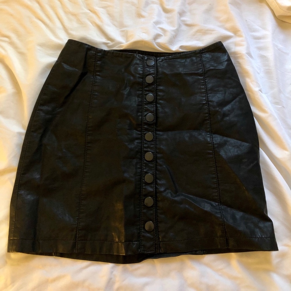 Leather skirt